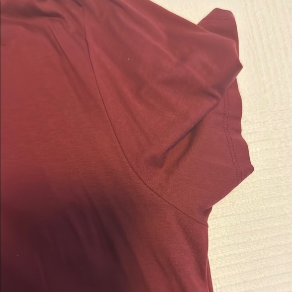 Lacoste Red Short Sleeve Tee Classic Cotton - Picture 3 of 4